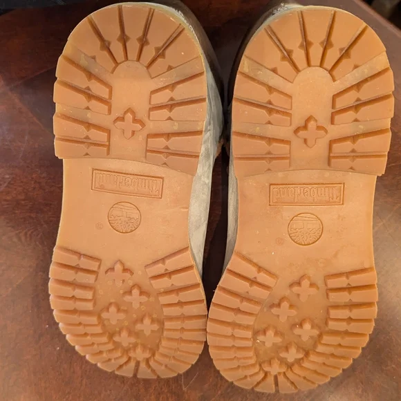 Timberland Grey and Rose Gold Special Edition Boots - Picture 5 of 6